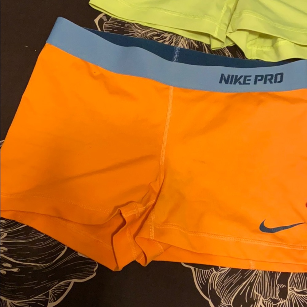 Shorts - Picture 4 of 7
